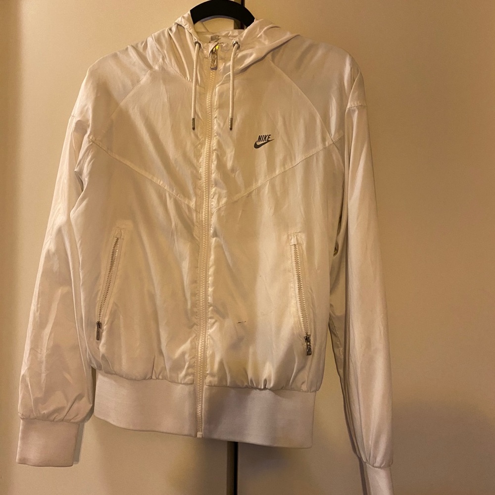 White Nike windrunner